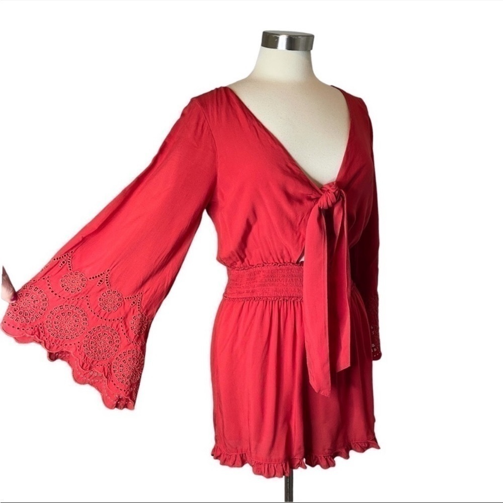 AMERICAN EAGLE Red Bell Sleeve Tie Front Romper size M - Picture 3 of 10